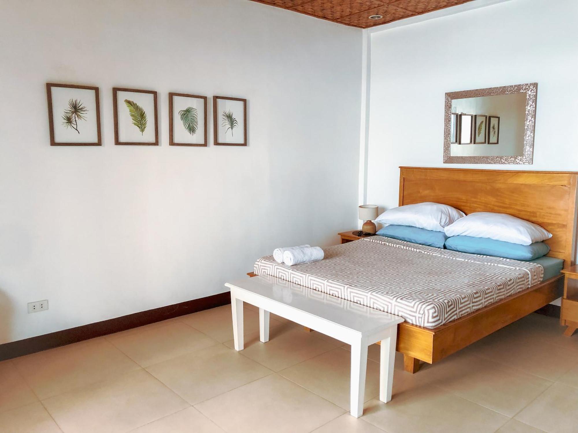 Wuthering Heights Bed & Breakfast By The Sea Dumaguete City Экстерьер фото